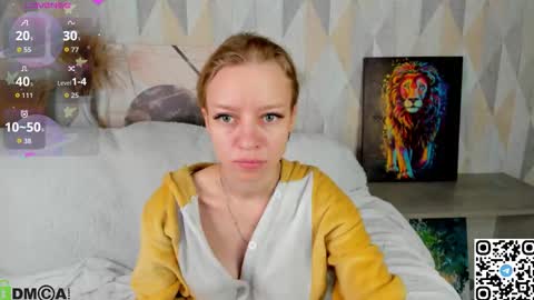 Snapshot of michelle_blond chatting on September 9, 2025, 8:25 am michelle_blond online show from September 9, 2025, 8:25 am