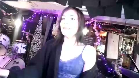 michelle_flowers online show from November 29, 2025, 12:46 am