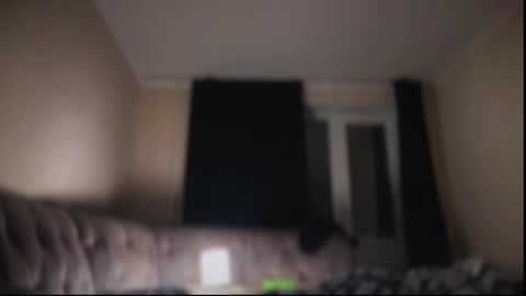 Snapshot of michelle_mir chatting on March 5, 2025, 1:10 am Michelle online show from March 5, 2025, 1:10 am