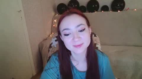 Snapshot of mickywood chatting on November 21, 2025, 9:30 am Micky online show from November 21, 2025, 9:30 am