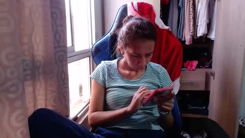 Snapshot of miculohot chatting on February 21, 2025, 9:43 pm vanesa sexy online show from February 21, 2025, 9:43 pm