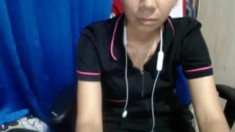 Snapshot of miculohot chatting on December 3, 2025, 11:25 pm vanesa sexy online show from December 3, 2025, 11:25 pm