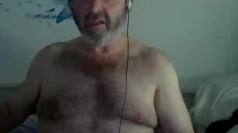 kike online show from February 6, 2025, 9:06 pm