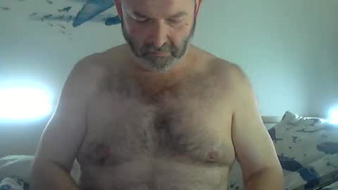 kike online show from September 11, 2025, 1:33 pm