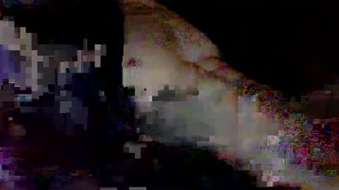 Snapshot of midiin chatting on January 23, 2025, 3:43 pm midiin online show from January 23, 2025, 3:43 pm