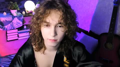 Snapshot of midnight_answer chatting on January 11, 2025, 3:09 pm Max online show from January 11, 2025, 3:09 pm