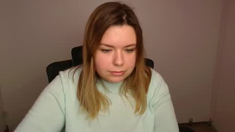 Snapshot of midnightmariana chatting on October 25, 2025, 11:29 am Mariana online show from October 25, 2025, 11:29 am