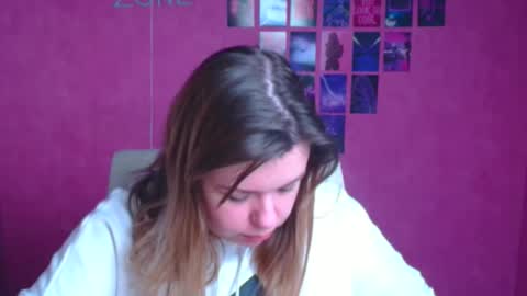 Snapshot of midnightmariana chatting on November 3, 2025, 12:17 pm Mariana online show from November 3, 2025, 12:17 pm