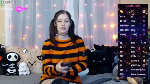 Jenna Talia online show from November 5, 2025, 8:20 pm