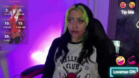 midory_ online show from October 5, 2025, 2:43 am