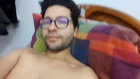 Snapshot of midoumas1 chatting on November 30, 2025, 3:49 pm Sam online show from November 30, 2025, 3:49 pm