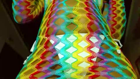 mielsquirt online show from December 4, 2025, 8:12 am