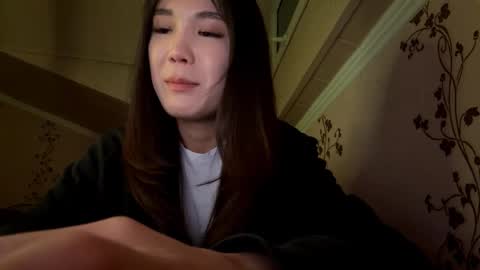 Snapshot of migdaliafenlon chatting on October 3, 2025, 3:31 pm Nova online show from October 3, 2025, 3:31 pm