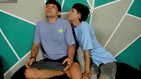 Snapshot of migueyalejo_sweetsex chatting on September 30, 2025, 3:22 am migueyalejo sweetsex online show from September 30, 2025, 3:22 am