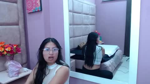 Snapshot of miha_smith chatting on December 17, 2024, 2:44 am Miha online show from December 17, 2024, 2:44 am