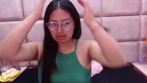 Snapshot of miha_smith chatting on January 14, 2025, 6:24 am Miha online show from January 14, 2025, 6:24 am