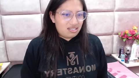 Snapshot of miha_smith chatting on February 22, 2025, 9:59 pm Miha online show from February 22, 2025, 9:59 pm