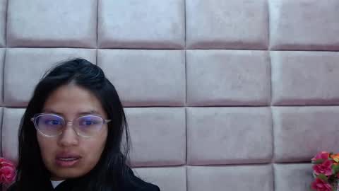 Snapshot of miha_smith chatting on March 9, 2025, 3:01 am Miha online show from March 9, 2025, 3:01 am