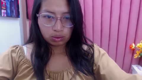 Snapshot of miha_smith chatting on October 29, 2025, 3:09 am Miha online show from October 29, 2025, 3:09 am