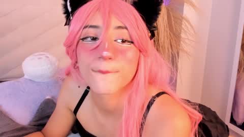Snapshot of miia__baker chatting on January 29, 2025, 1:17 pm online show from January 29, 2025, 1:17 pm