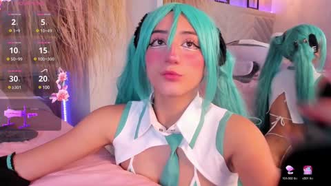 Snapshot of miia__baker chatting on February 5, 2025, 1:22 pm online show from February 5, 2025, 1:22 pm