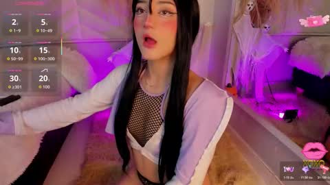 Snapshot of miia__baker chatting on October 17, 2025, 12:30 pm online show from October 17, 2025, 12:30 pm