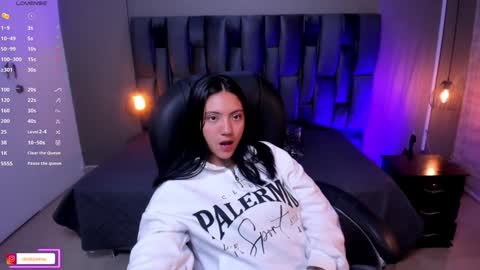Snapshot of miichael_black chatting on January 31, 2025, 4:47 am Michael Black online show from January 31, 2025, 4:47 am