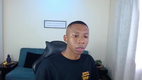 Snapshot of miiloo18 chatting on November 17, 2025, 7:41 pm Jordan online show from November 17, 2025, 7:41 pm