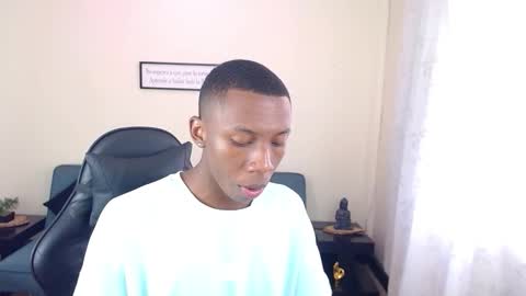 Snapshot of miiloo18 chatting on December 13, 2025, 9:09 pm Jordan online show from December 13, 2025, 9:09 pm