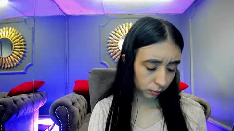 Snapshot of miilu__1 chatting on December 7, 2024, 3:25 am miilu online show from December 7, 2024, 3:25 am