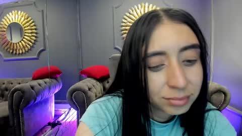 Snapshot of miilu__1 chatting on December 10, 2024, 9:23 am miilu online show from December 10, 2024, 9:23 am