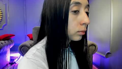 Snapshot of miilu__1 chatting on December 11, 2024, 6:14 am miilu online show from December 11, 2024, 6:14 am