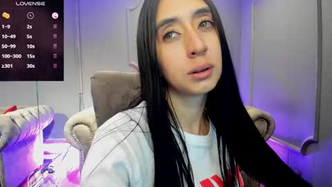 Snapshot of miilu__1 chatting on January 9, 2025, 6:17 am miilu online show from January 9, 2025, 6:17 am