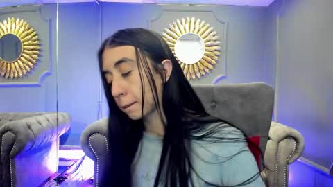 Snapshot of miilu__1 chatting on January 18, 2025, 9:24 am miilu online show from January 18, 2025, 9:24 am