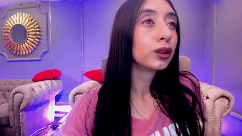 Snapshot of miilu__1 chatting on January 19, 2025, 3:18 am miilu online show from January 19, 2025, 3:18 am