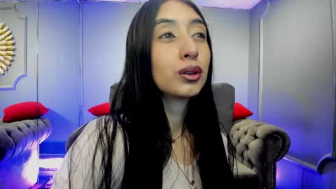 Snapshot of miilu__1 chatting on January 23, 2025, 3:48 am miilu online show from January 23, 2025, 3:48 am