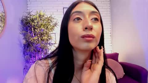 Snapshot of miilu__1 chatting on March 6, 2025, 3:13 am miilu online show from March 6, 2025, 3:13 am