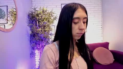 Snapshot of miilu__1 chatting on March 6, 2025, 12:30 pm miilu online show from March 6, 2025, 12:30 pm