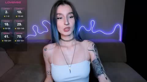 Snapshot of mika_reid chatting on September 17, 2025, 6:31 pm Mika online show from September 17, 2025, 6:31 pm