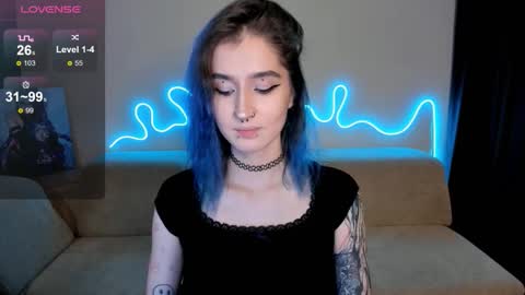 Snapshot of mika_reid chatting on October 15, 2025, 3:01 pm Mika online show from October 15, 2025, 3:01 pm