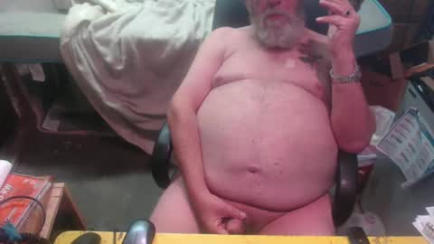 Snapshot of mikael1960 chatting on September 24, 2025, 2:15 am Mike online show from September 24, 2025, 2:15 am