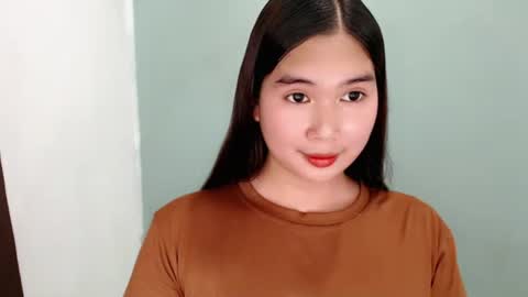 Snapshot of mikayla_slut chatting on September 14, 2025, 6:01 am Kyla online show from September 14, 2025, 6:01 am