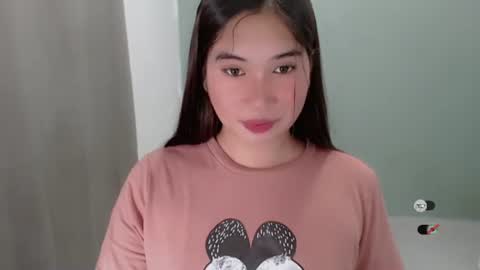 Snapshot of mikayla_slut chatting on October 6, 2025, 1:03 am Kyla online show from October 6, 2025, 1:03 am