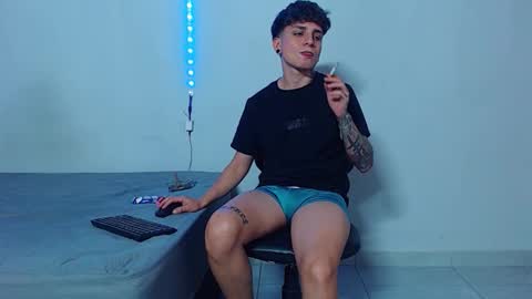 Snapshot of mike777jr chatting on October 20, 2025, 4:46 am Mike IMDEPENDIENT MODEL online show from October 20, 2025, 4:46 am