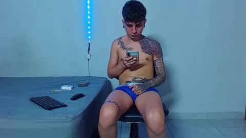 Snapshot of mike777jr chatting on November 27, 2025, 2:02 am Mike IMDEPENDIENT MODEL online show from November 27, 2025, 2:02 am