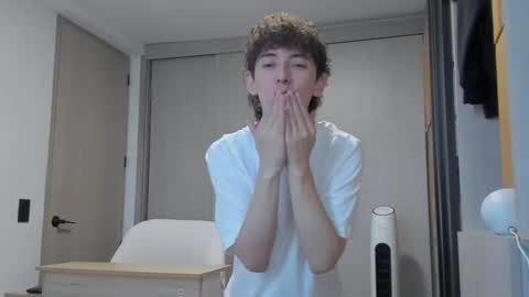 Mikebelf4 online show from September 10, 2025, 10:32 pm