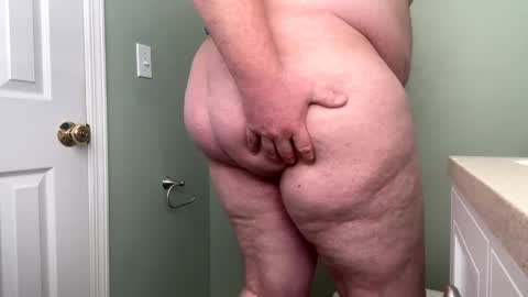 Snapshot of mikek_600 chatting on February 23, 2025, 4:35 pm mikek_600 online show from February 23, 2025, 4:35 pm