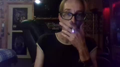 Michael online show from November 7, 2025, 9:04 pm