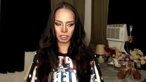 Snapshot of mikeyalawi03 chatting on November 1, 2025, 9:55 am Mistress MikeyAlawi online show from November 1, 2025, 9:55 am