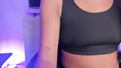 Snapshot of mikeyla_russo_ chatting on September 8, 2025, 2:27 pm Mikeyla online show from September 8, 2025, 2:27 pm